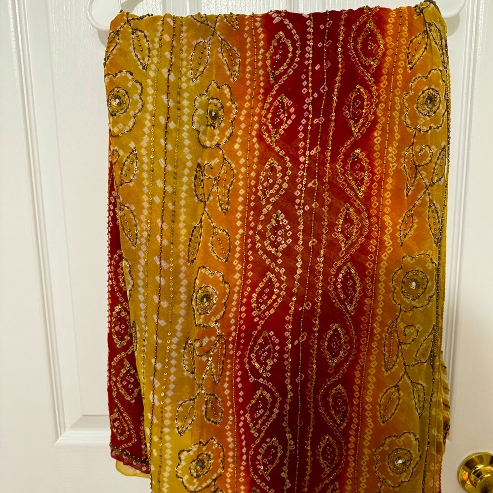 Traditional Bandhani ORANGE & RED LEHERIYA PRINTED GEORGETTE SAREE